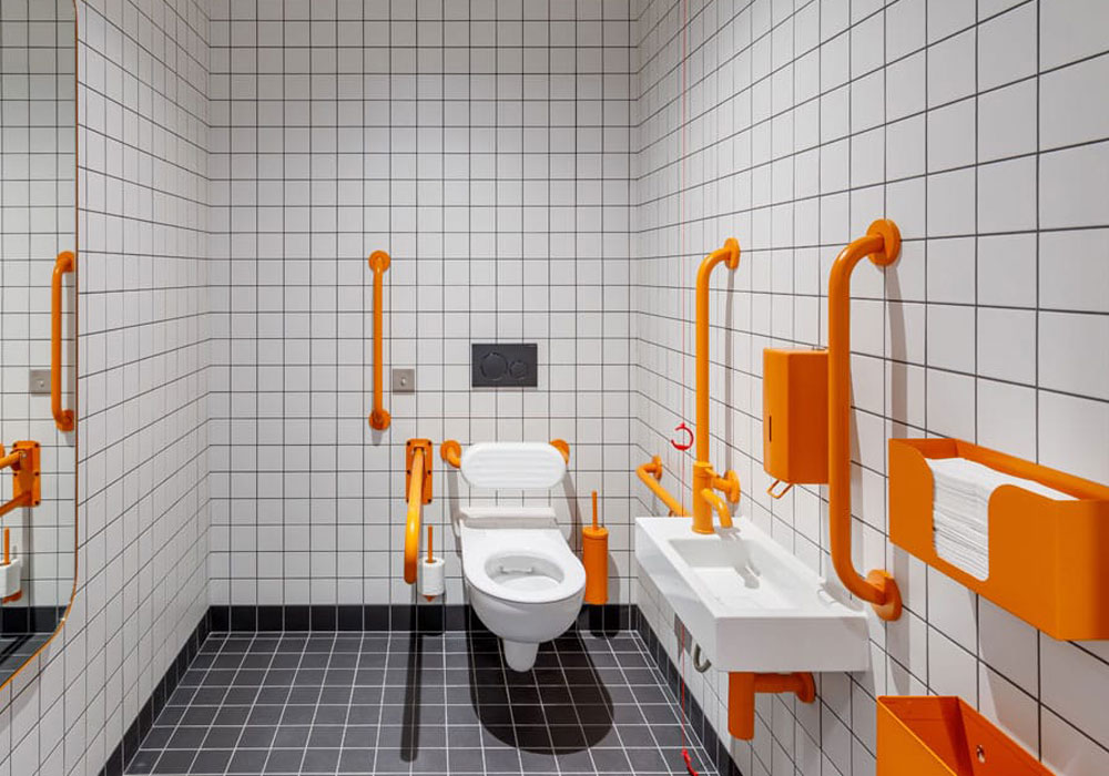 accessible bathroom renovations services in winnipeg